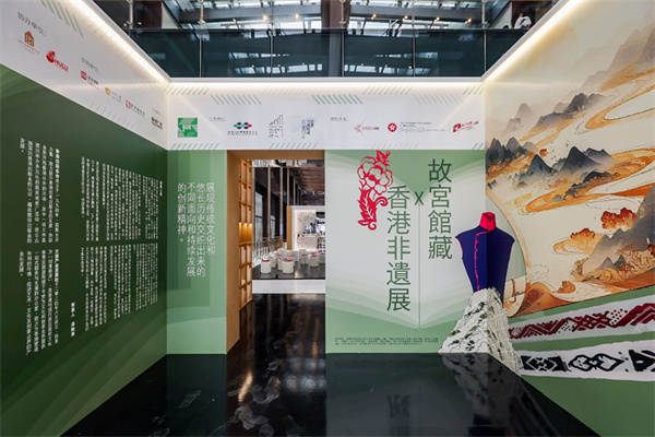 故宫国宝遇香港非遗 深圳读书月展现“深港联动”文化魅力