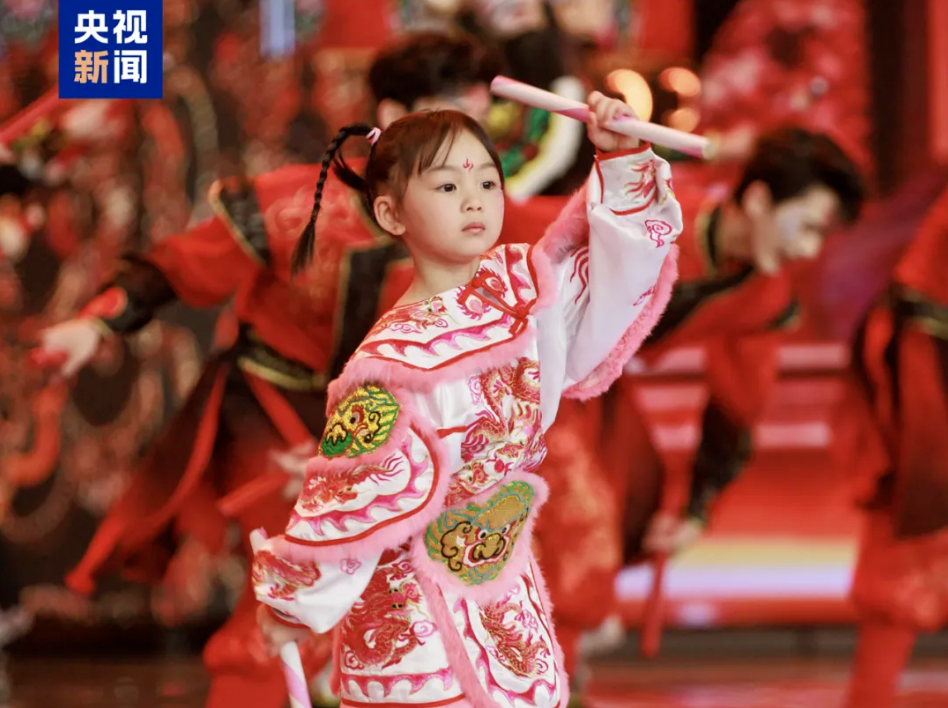 英歌小女孩庄恩琪，亮相香港！