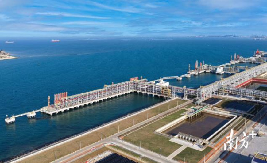 广州新机场，为何建在佛山？| 粤有料