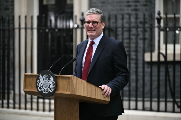 英国首相斯塔默批马斯克插手英内政