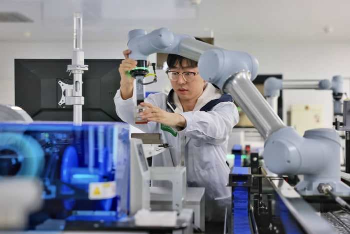 大湾区创新集群何以登顶全球？｜思想耀岭南