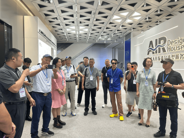聚焦深圳智造 海外华媒冀助深企出海远航